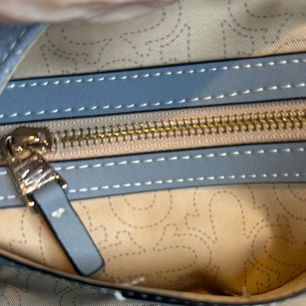 TRUE RELIGION QUILTED WOMENS SHOULDER BAG PURSE HOBO HANDBAG WITH HORSESHOE LOGO - Picture 10 of 16